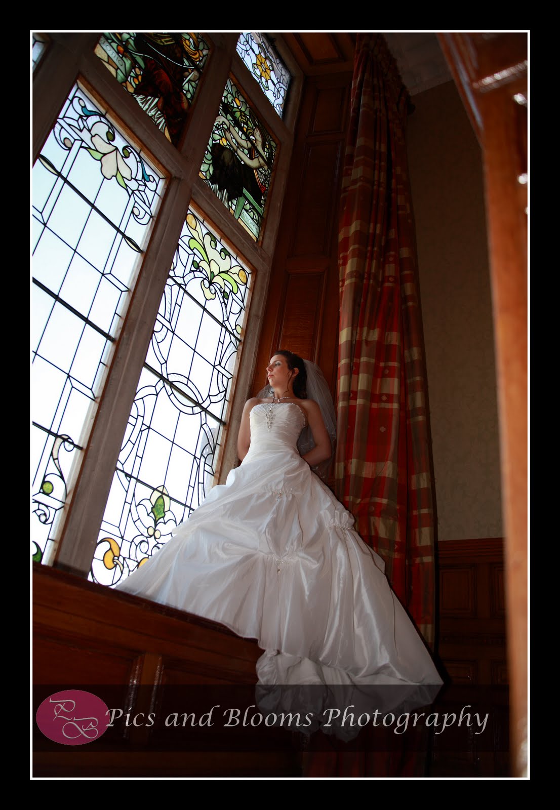 Pics and Blooms Photography ELEANOR & CAOL, MOORPARK HOUSE KILBIRNIE