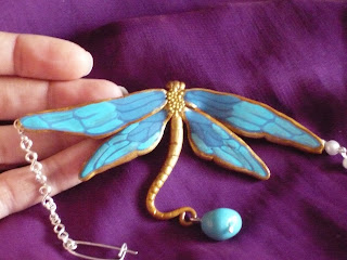 Spilla vintage Heidi Daus Spilla a forma di libellula. Strass blu