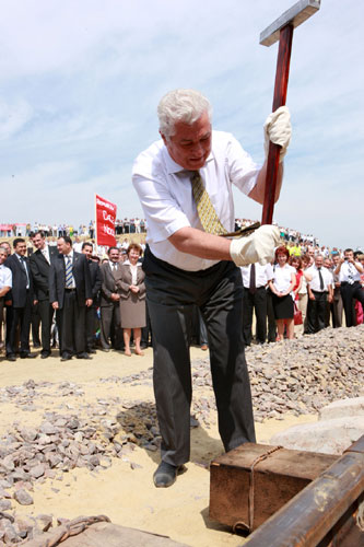 [Voronin+comunist.jpg]