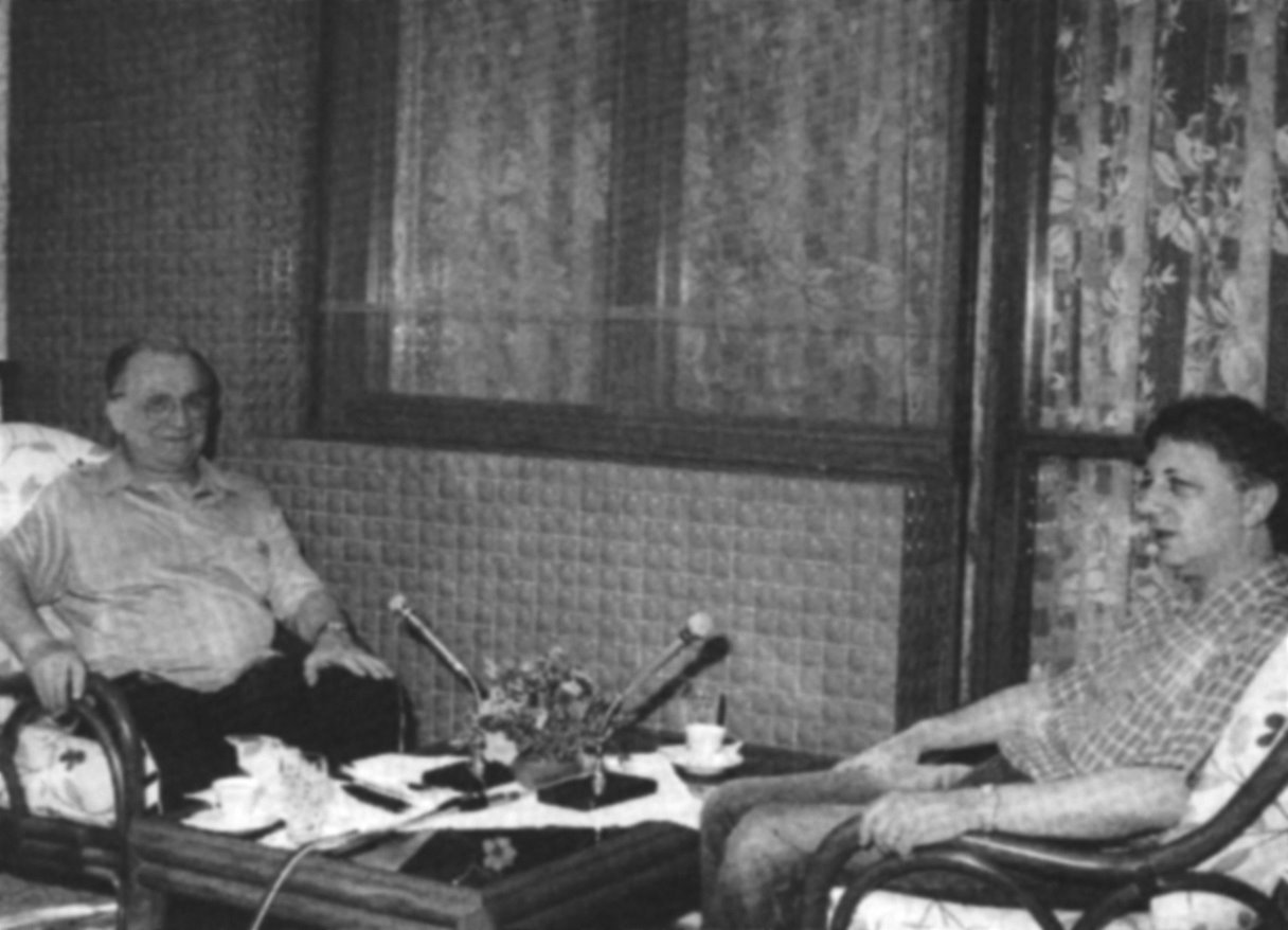 [tismaneanu+iliescu.jpg]