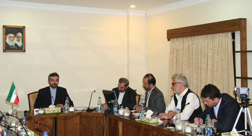 [consiliul+national+de+securitate+iran+teheran+8.JPG]