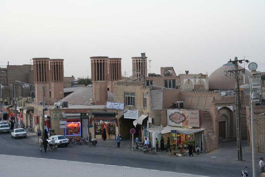 [Yazd+Iran+Air+Cond+Roncea+5.JPG]