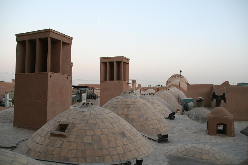 [Yazd+Iran+Air+Cond+Roncea+3.JPG]