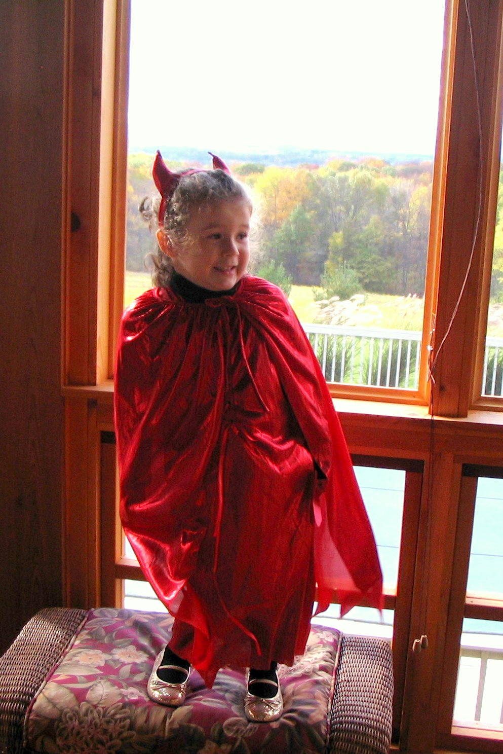 [copil+halloween.jpg]