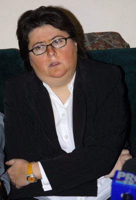 [Alina+Mungiu+Pipidi.jpg]