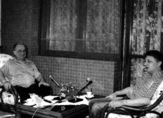 [tismaneanu_iliescu_kgb.jpg]