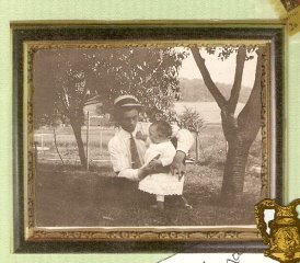 Alex Holding Anna Christman