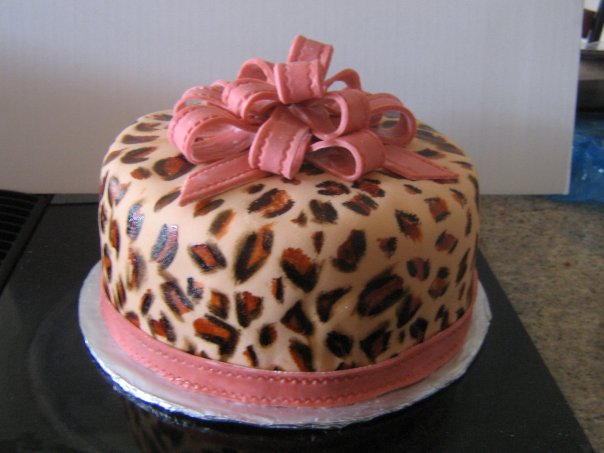 Dot's Cakes: Custom Cake Designs