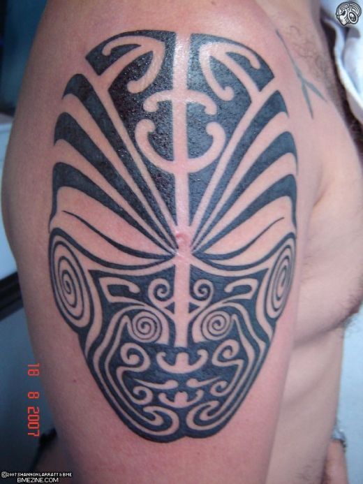 [upper-arm-maori-tattoo.jpg]