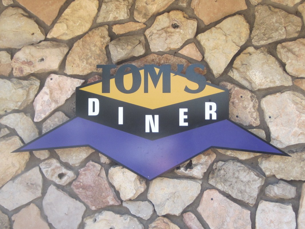 Eat Colfax Tom's Diner