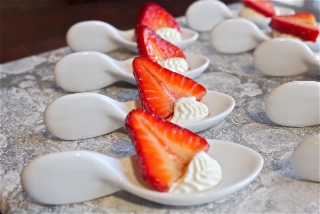 [Mascarpone+and+Strawberries.jpg]