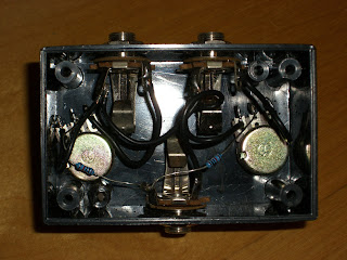 Two-channel passive mini-mixer | DIY Strat (and other ...