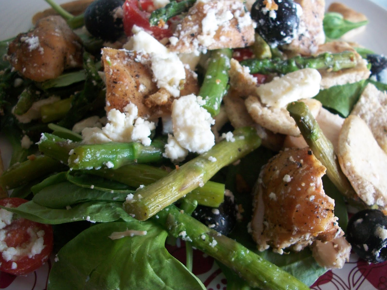 Cooking with Cristine: Grilled Chicken Pita Salad