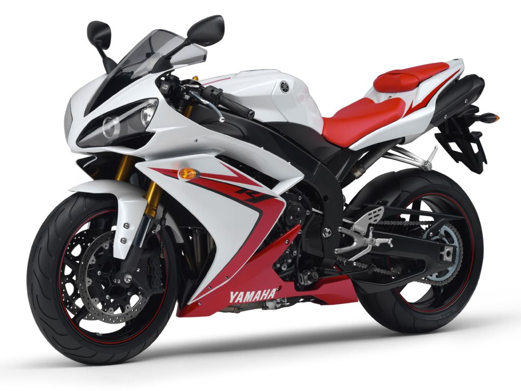 [yamaha+R1.jpg]