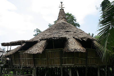 The Bidayuh headhouse