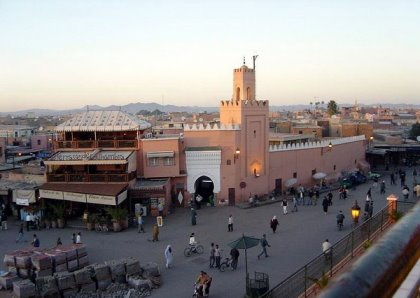 [djema%20el%20fna%202[1].jpg]