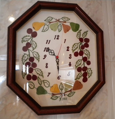 PUNTO MALLORQUÍN por J. HOMAR: RELOJ DE COCINA