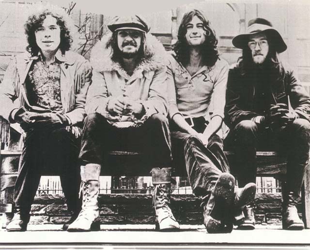 [VanDerGraafGenerator.jpg]