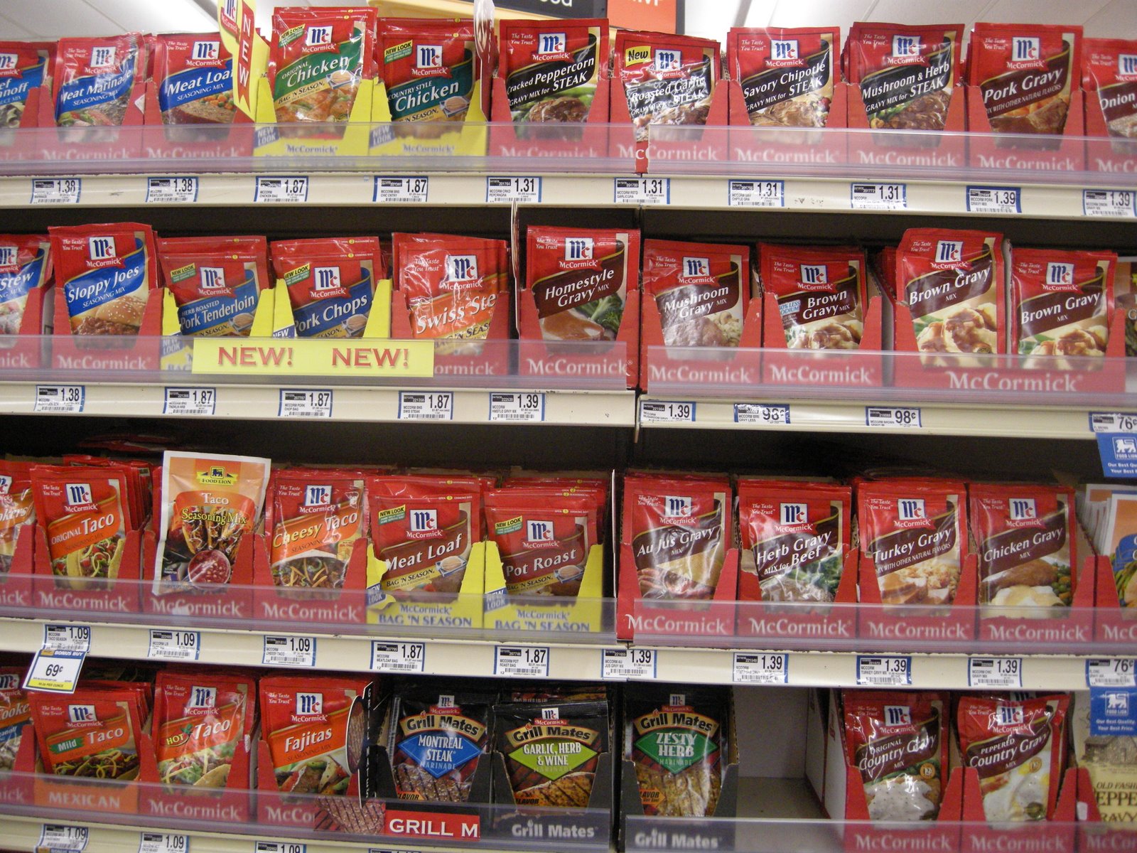 Cursive T Seasoning Packets