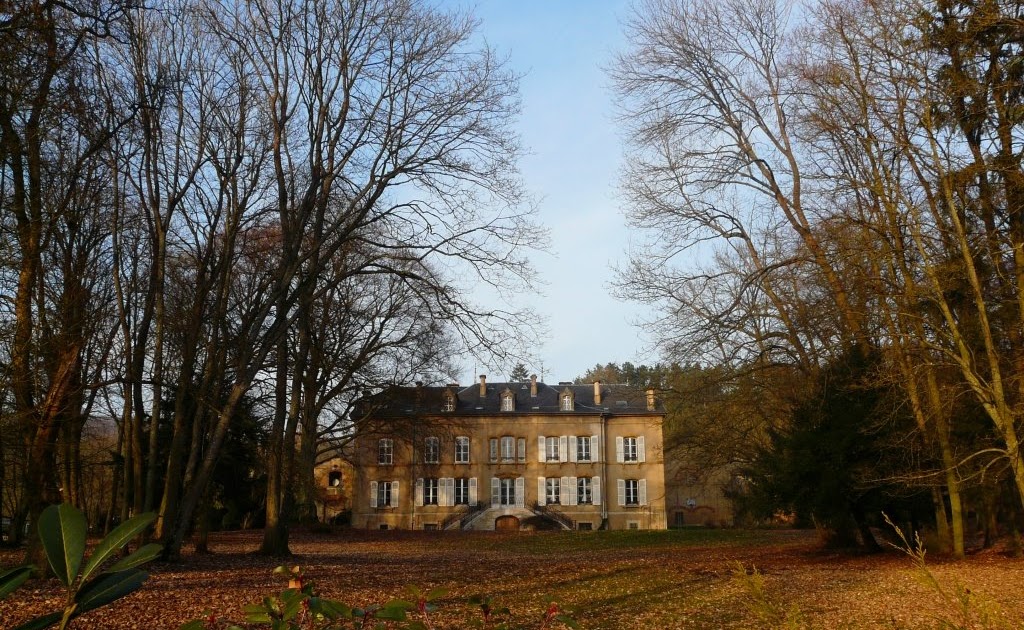 La Lorraine se dévoile... Château classique de BayonvillesurMad