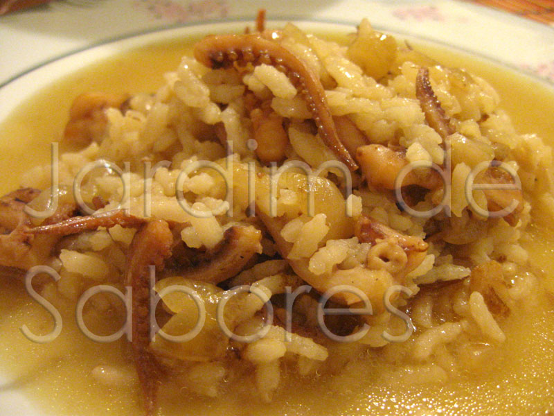 [Arroz+de+lulas.jpg]