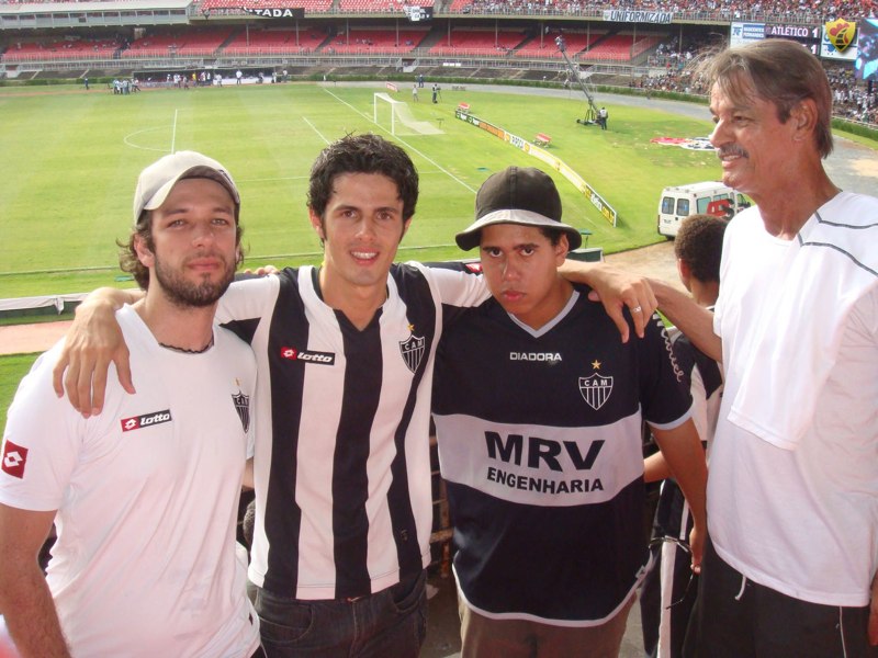 [DSC04150+copy.jpg]
