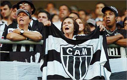 [vovó+do+galo.jpg]