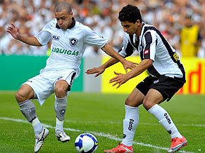 UM TIME APAGADO PARA UMA TORCIDA ELÉTRICA renanzin+marcando - UM TIME APAGADO PARA UMA TORCIDA ELÉTRICA