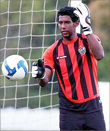 aranha+bola+uniforme - Atl&eacute;tico x Vit&oacute;ria