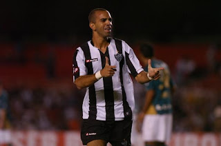 RAT%C3%81T%C3%81+COXA - &Eacute; GALINHO  - &Eacute; GAL&Atilde;O - T&Aacute; TUDO DOMINADO