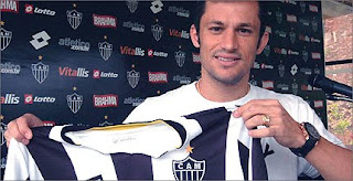 EU QUERO É PILHA ALCALINA correa - EU QUERO É PILHA ALCALINA