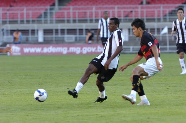 [carlos+alberto.bmp]