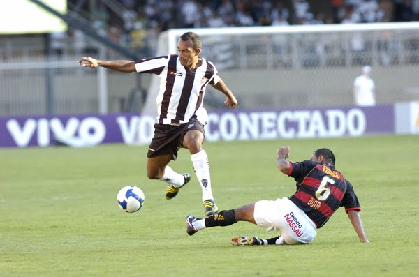[sport+poderia+ter+goleado.bmp]