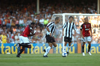 Atenção cardiologistas: Tem jogo do Galo. tardelli+no+meio - Atenção cardiologistas: Tem jogo do Galo.