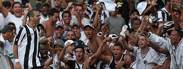 [tardelli+na+torcida.jpg]