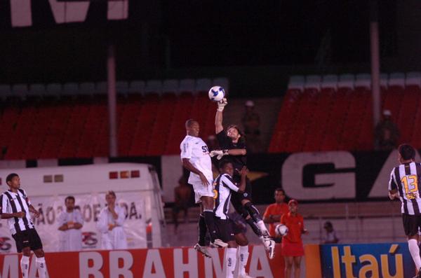 [carini+terceiro+andar.jpg]