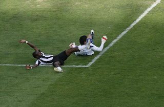 Feriado cansativo renteria+jogando+nada+no+cl%C3%A1ssico - Feriado cansativo