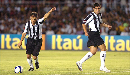 [correa+na+falta.jpg]