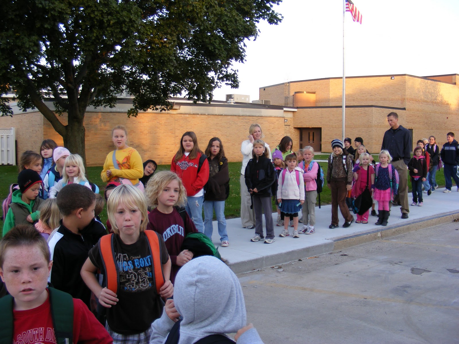 Okoboji Elementary: Walk to School Day 2010