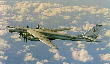 Pesawat Bomber Paling Tangguh Di Dunia, Tupelov Tu-95