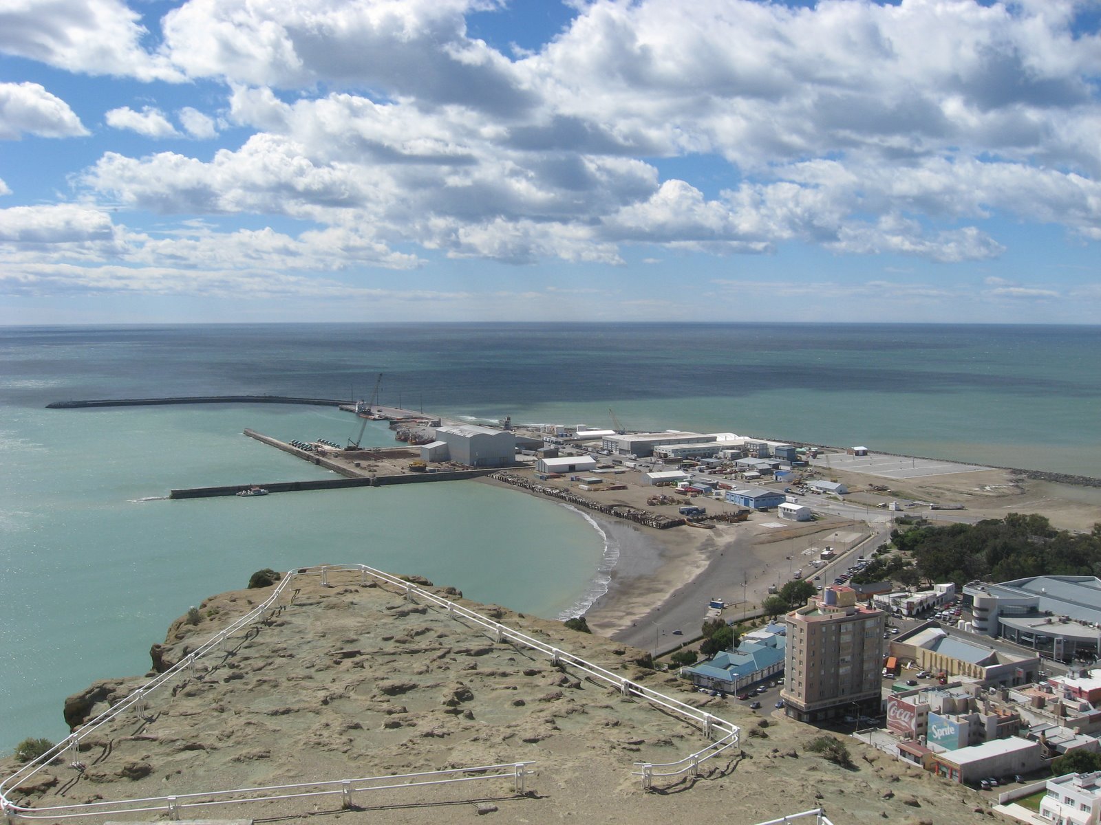 [Com+Riv+from+Cerro+Chenque6.jpg]