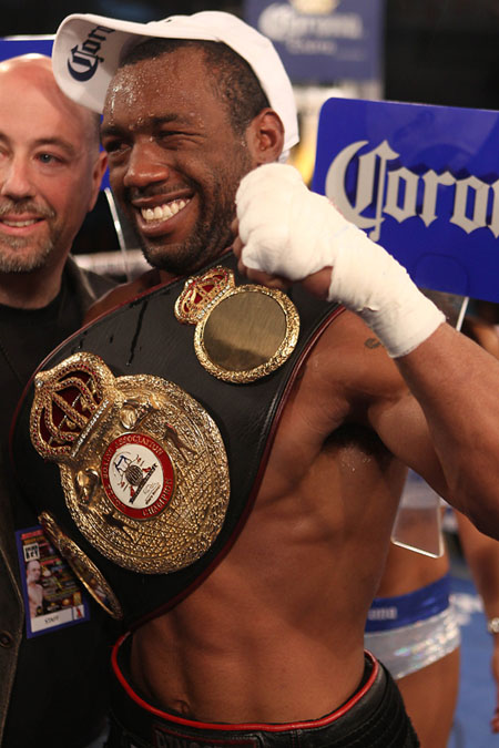 Thoughts on Boxing, Boxers and Fights: Congratulations Austin Trout!