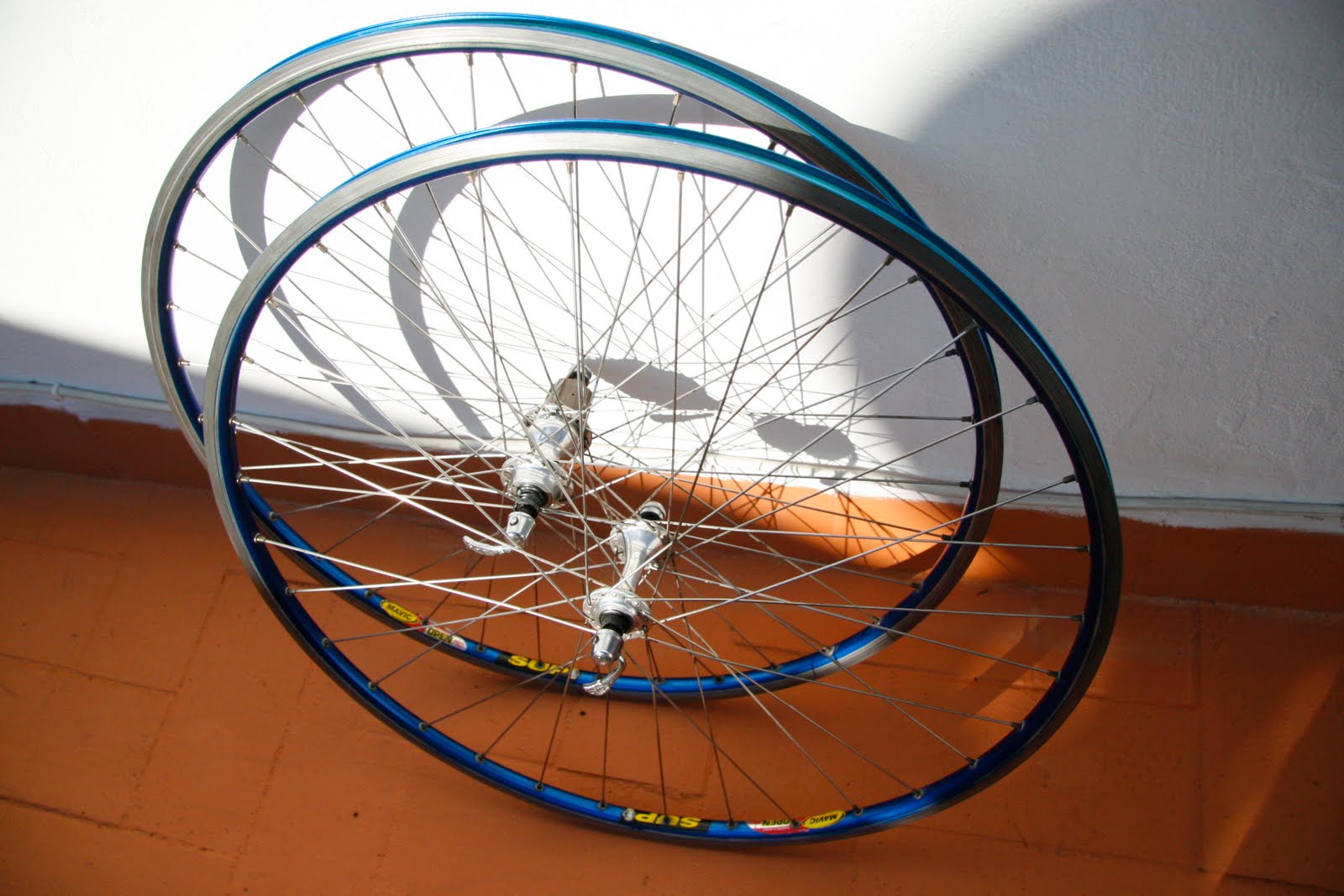 Paire De Roues ALPIN Mavic - Argent, Boyaux, Moyeux Campagnolo/Ambrosio/Maillard - Occasion