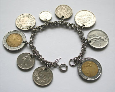 mmmcrafts: make a coin charm bracelet