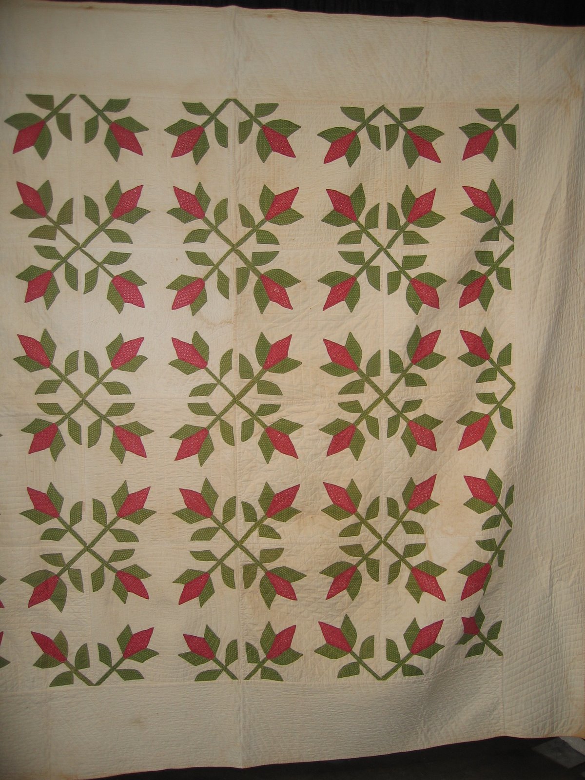 I SEW QUILTS Red and Green Quilts 2