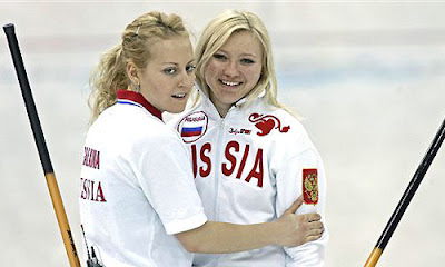Sully The Urban Hillbilly: Why I love Womens Curling