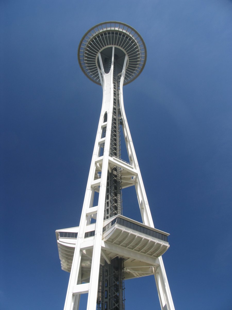 [Space-Needle.jpg]