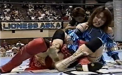 Michiko Omukai - Azumi Hyuga - brutal japanese lady wrestling