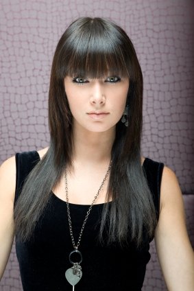 The Amazing Hair Styles: Long Straight Hair Style