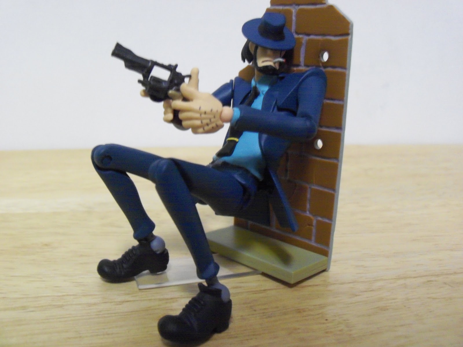 Getter Newtype Reviews Revoltech Daisuke Jigen